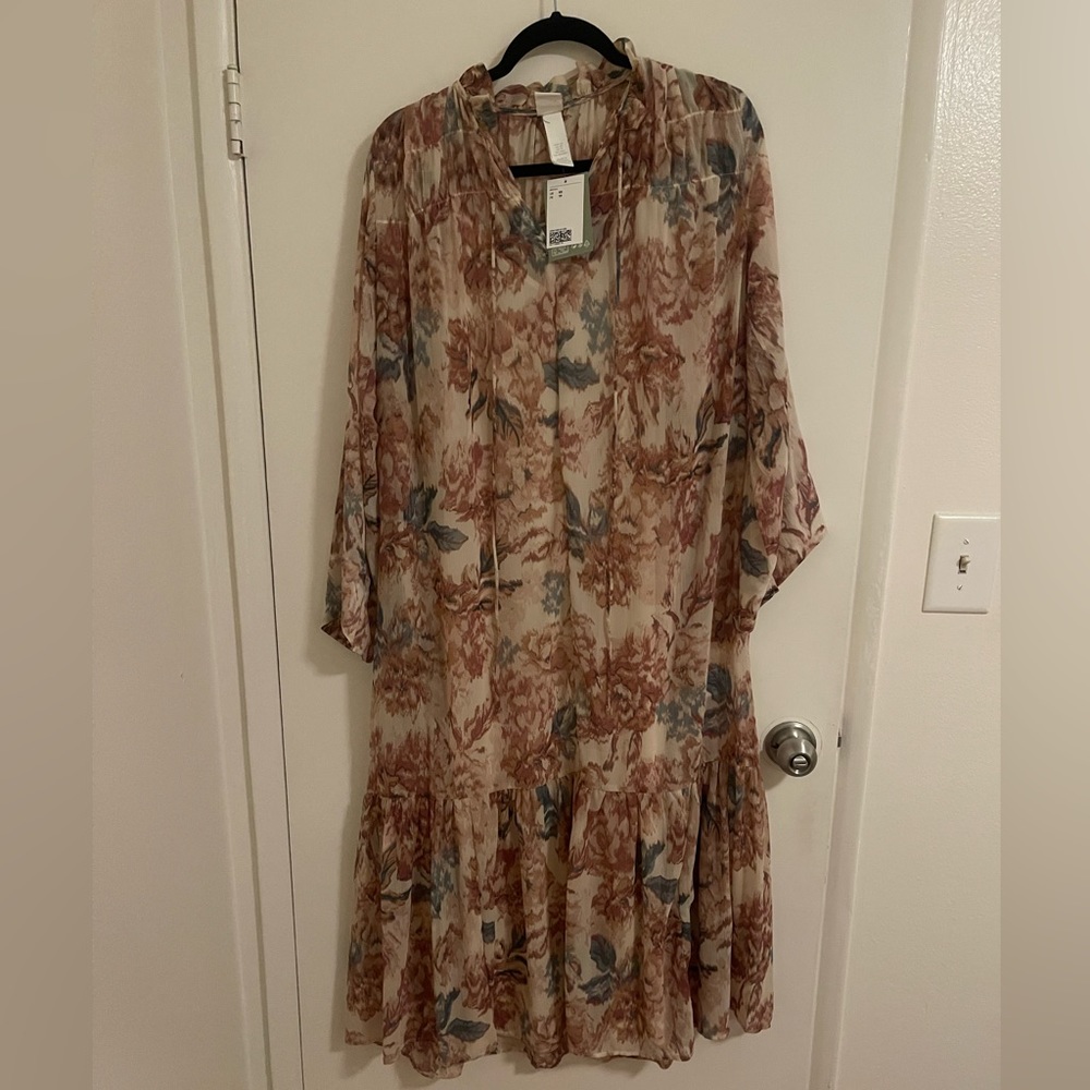 Hm dress. Sold out on website. Sold out everywhere